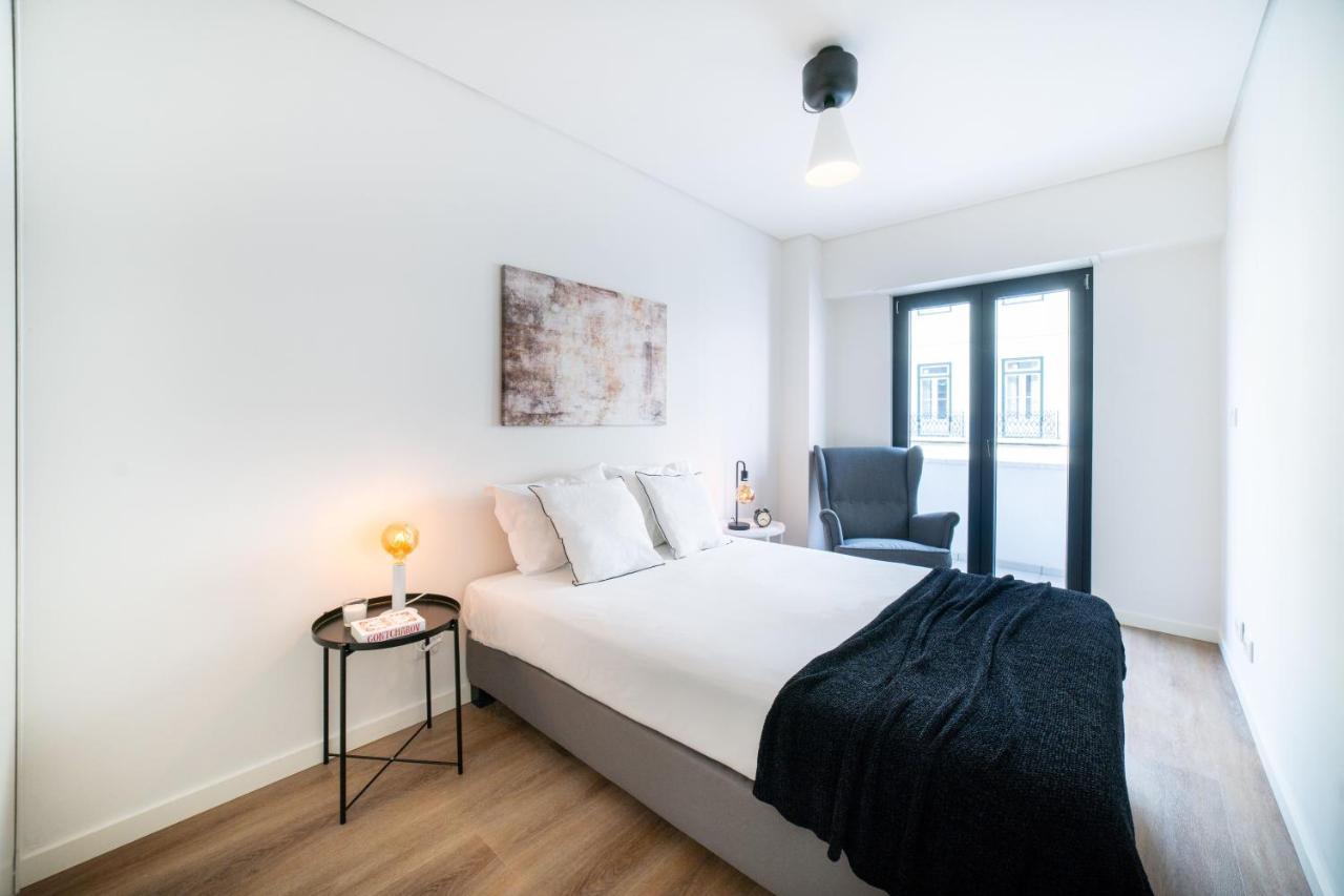 Lusiadas 53 2ºd - Beautiful Two-Bedroom Apartment Lizbona Zewnętrze zdjęcie
