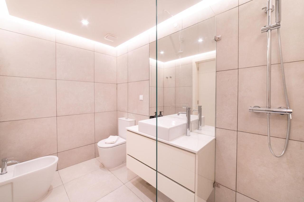 Lusiadas 53 2ºd - Beautiful Two-Bedroom Apartment Lizbona Zewnętrze zdjęcie